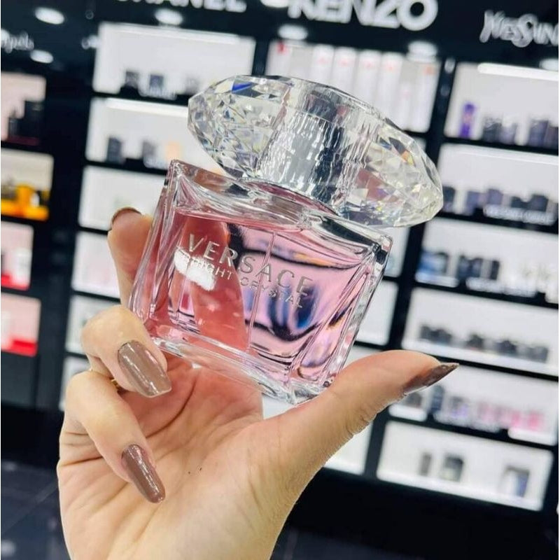 Bright Crystal Versace perfume - a fragrance for women