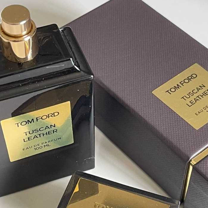 🟢🟡🔴Original (✅Harga Borong)Tuscan Leather Eau De Parfum (100ml) for men and women