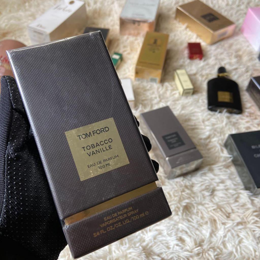 🟢🟡🔴Original (✅Harga Borong) Vanille Eau de Parfum Spray 100ml for men and women